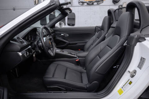 2023 Porsche 718 Boxster S