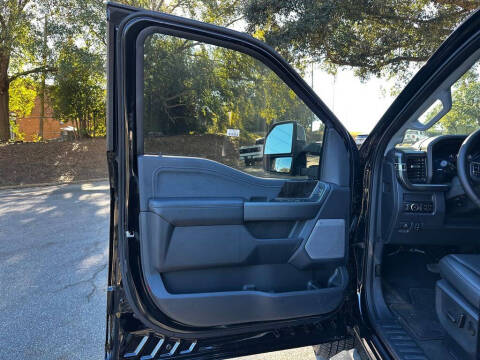 2025 Ford F-350 Super Duty Lariat