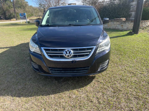 2011 Volkswagen Routan for sale at DRIVEN AUTO in Smithville TX