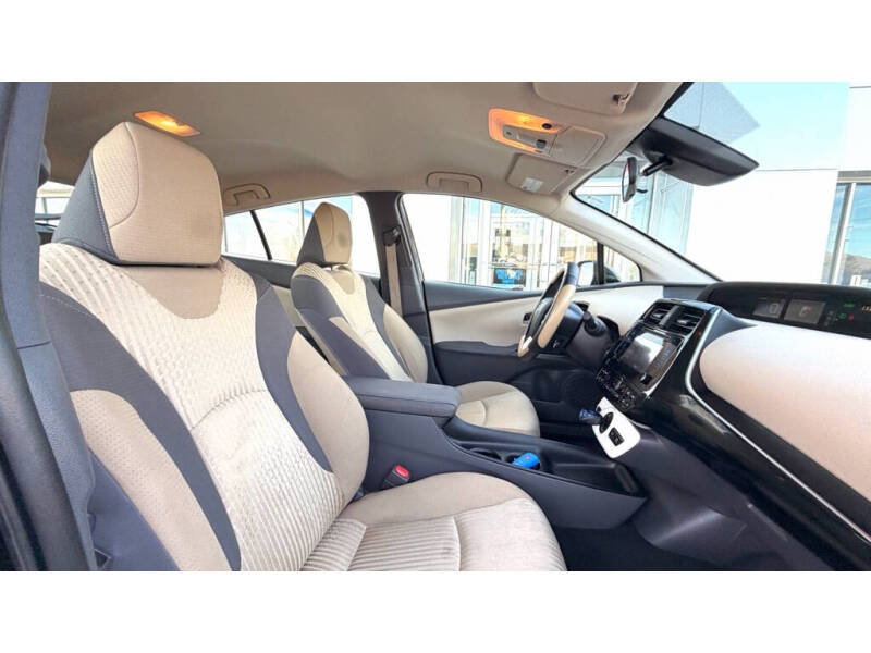 2018 Toyota Prius Two