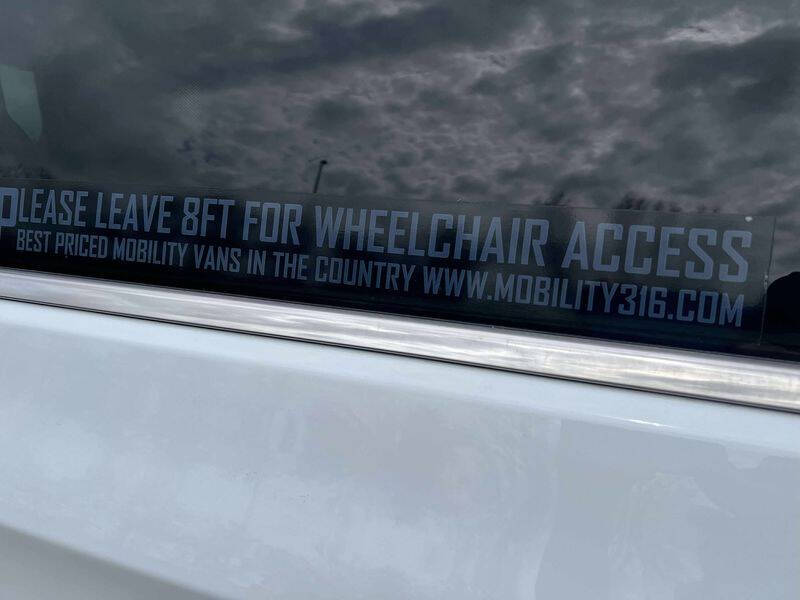 2021 Chrysler Voyager LXi