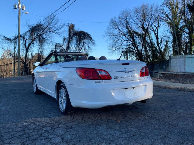 2009 Chrysler Sebring for sale at Car ConneXion Inc in Knoxville, TN