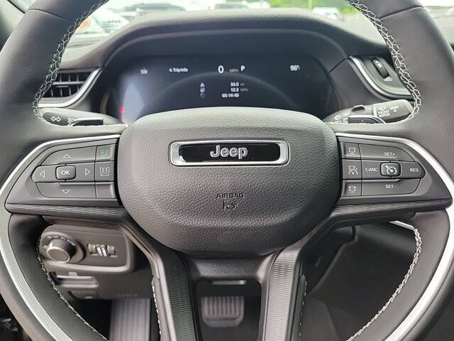 2024 Jeep Grand Cherokee Altitude