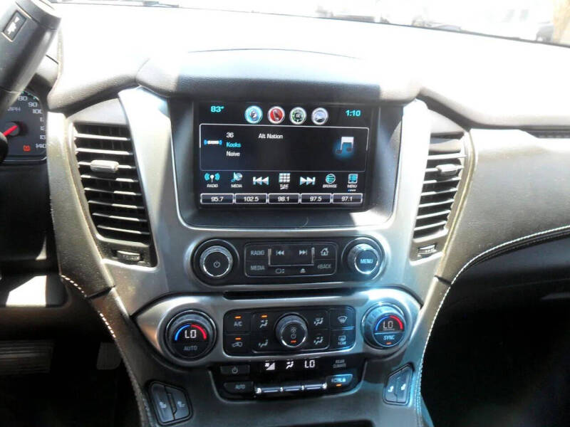 2018 Chevrolet Suburban LT