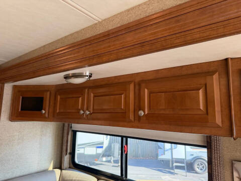 2012 Freightliner XCS Chassis