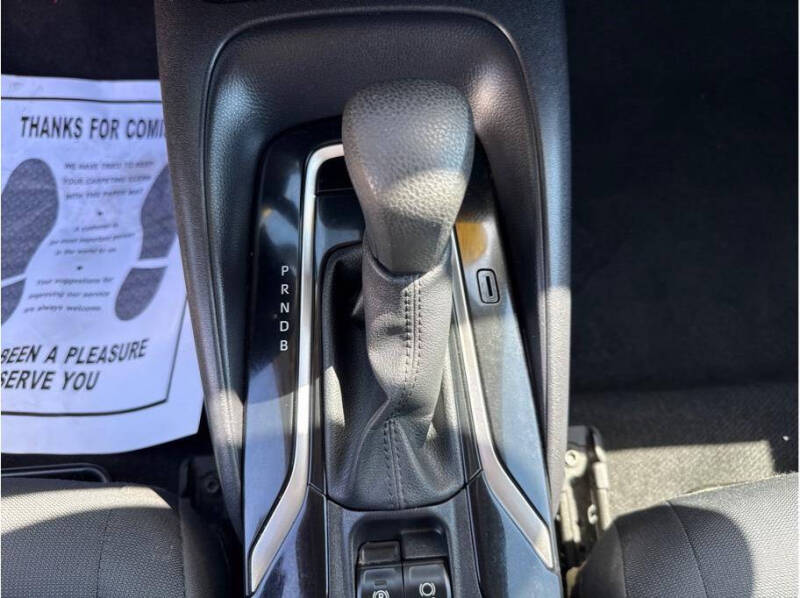 2022 Toyota Corolla LE