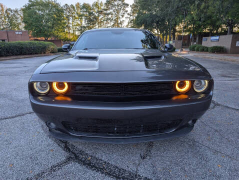 2022 Dodge Challenger SXT