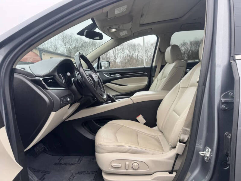 2021 Buick Enclave Essence