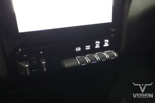 2026 RAM 2500 Black Express