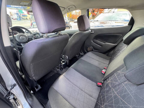 2014 Mazda MAZDA2 Sport