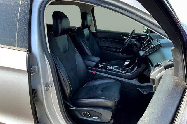 2016 Ford Edge Sport