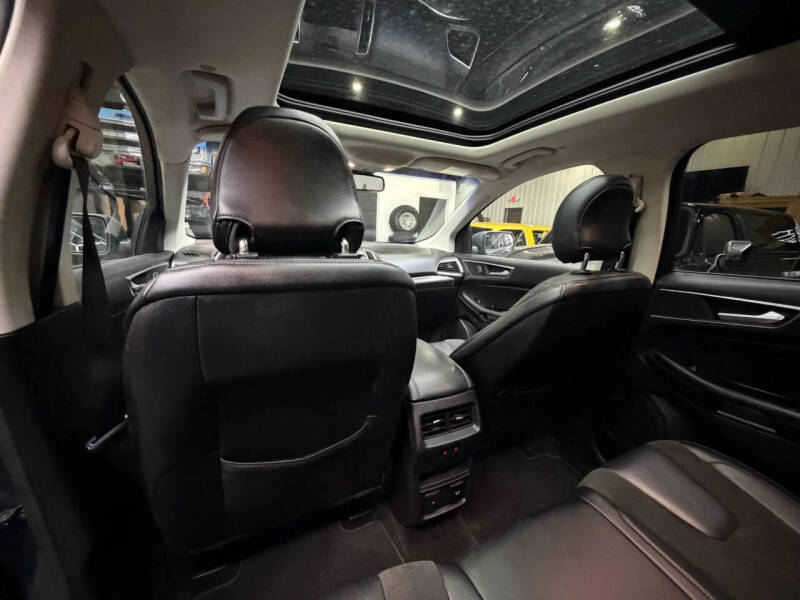 2016 Ford Edge Sport