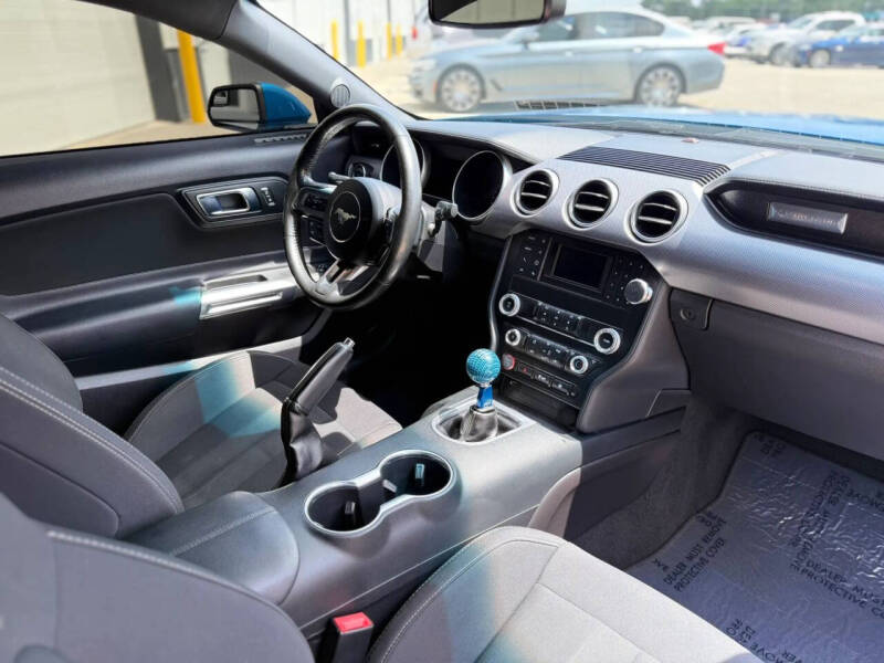 2019 Ford Mustang