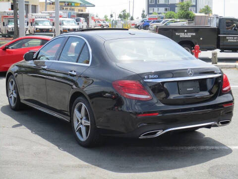 2017 Mercedes-Benz E-Class E 300 4MATIC