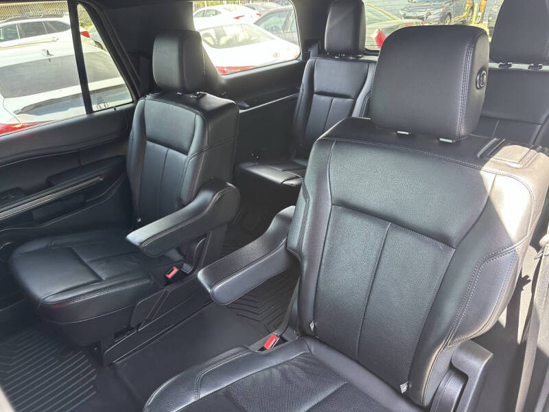 2020 Ford Expedition XLT