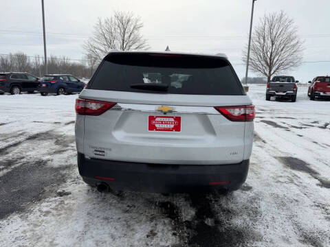 2018 Chevrolet Traverse LS