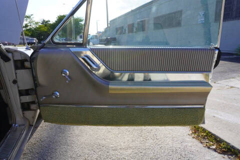 1964 Ford Thunderbird