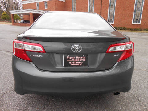 2014 Toyota Camry SE