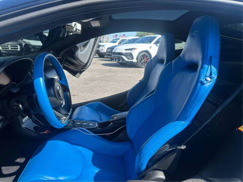 2023 McLaren GT