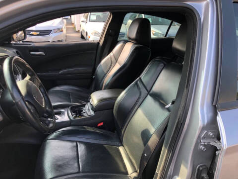 2017 Dodge Charger SXT