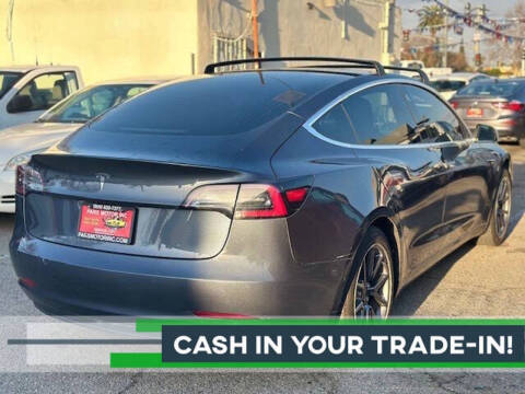 2020 Tesla Model 3 Standard Range Plus