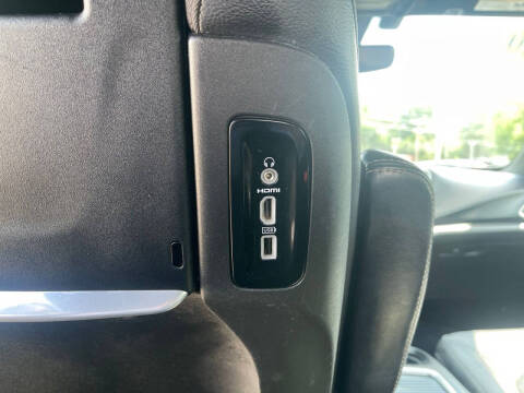 2020 Chrysler Pacifica Touring L Plus