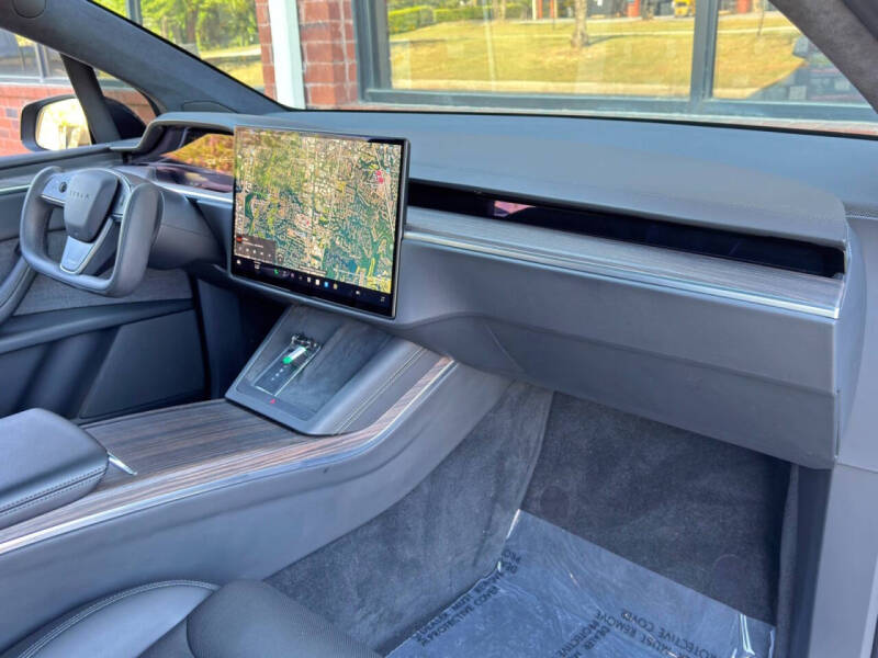 2023 Tesla Model X Standard Range