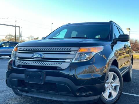 2014 Ford Explorer for sale at MAGIC AUTO SALES in Little Ferry NJ