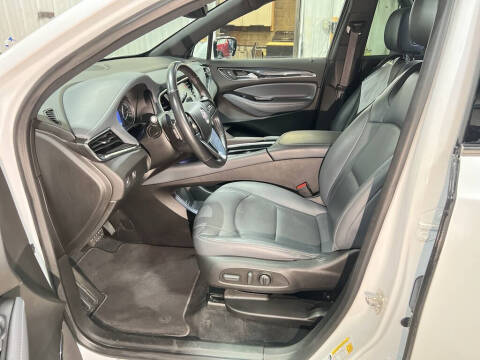 2023 Buick Enclave Essence