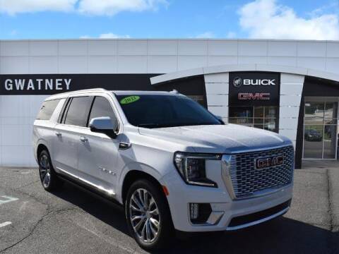 2021 GMC Yukon XL for sale at DeAndre Sells Cars in North Little Rock AR