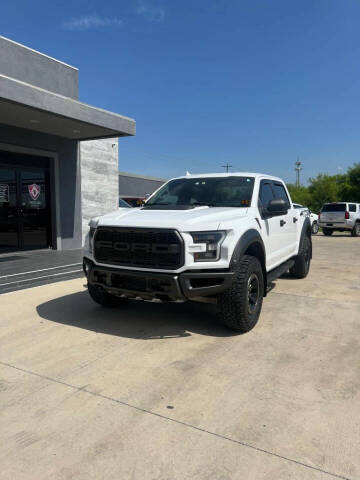 2019 Ford F-150 for sale at A & V MOTORS in Hidalgo TX