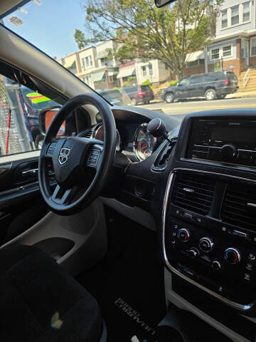 2017 Dodge Grand Caravan SE Plus