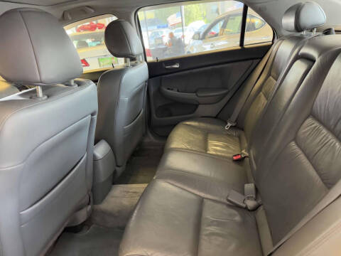 2005 Honda Accord EX w/Leather