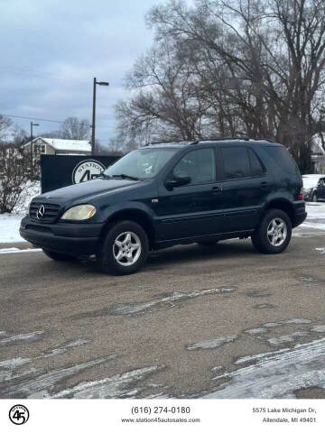 2000 Mercedes-Benz M-Class