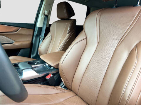 2024 Acura MDX w/Tech