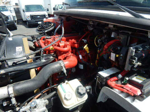 2018 Freightliner M2 106