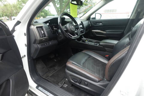 2022 Nissan Pathfinder