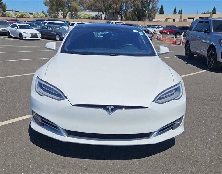 2020 Tesla Model S Performance