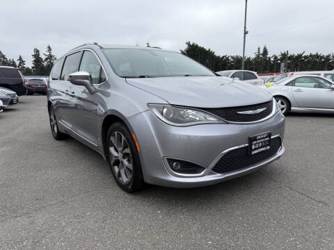 2017 Chrysler Pacifica Limited