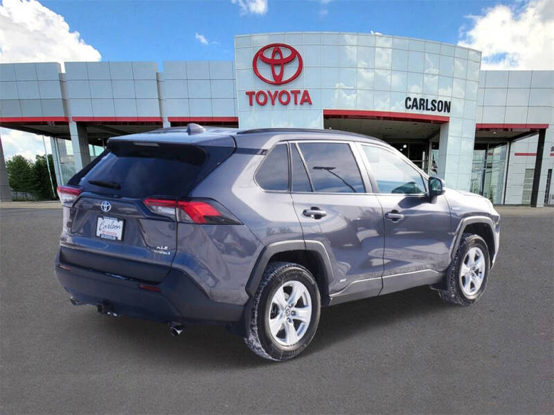 2020 Toyota RAV4 Hybrid XLE