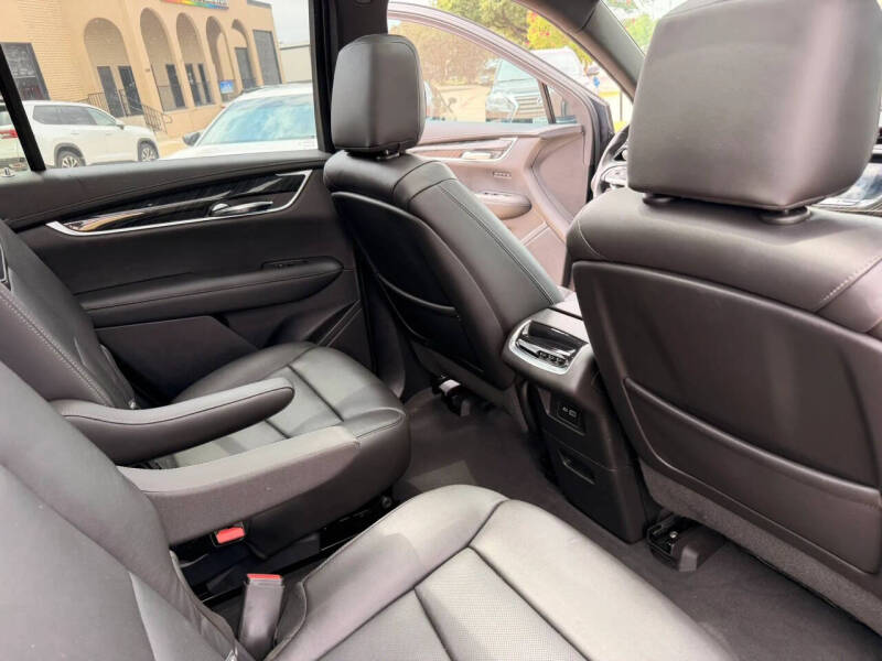 2020 Cadillac XT6 Premium Luxury