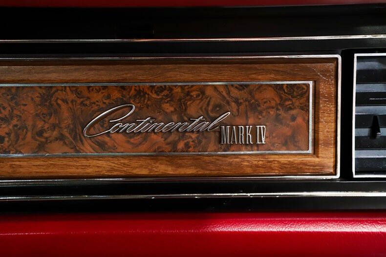 1973 Lincoln Continental