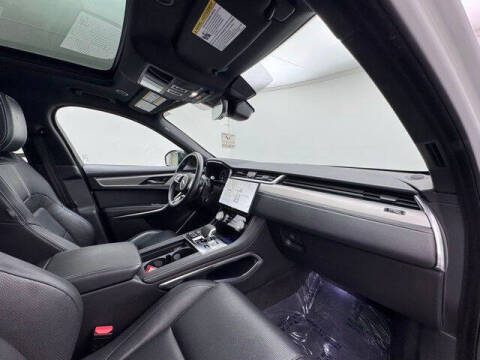 2024 Jaguar F-PACE P250 R-Dynamic S