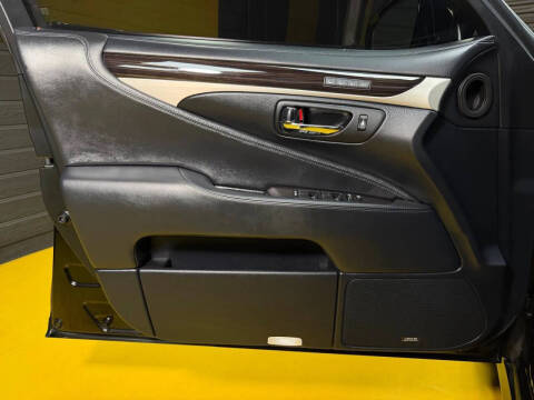 2013 Lexus LS 460