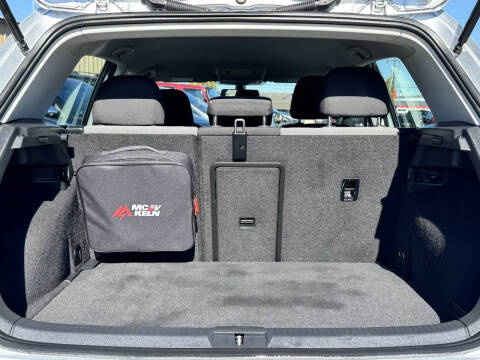 2016 Volkswagen e-Golf SE