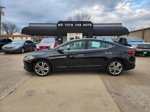 2017 Hyundai Elantra for sale at First Choice Auto Sales in Moline IL