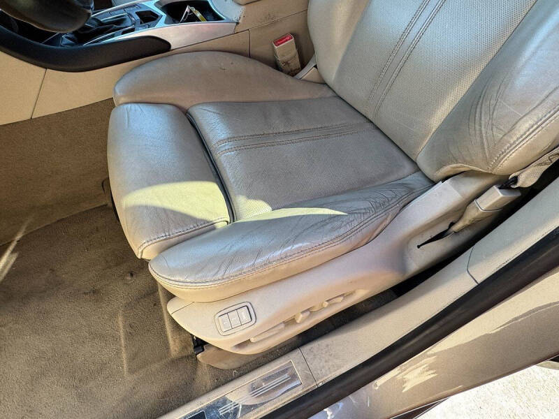 2011 Cadillac SRX Luxury Collection