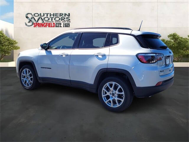 2025 Jeep Compass Latitude