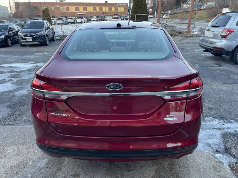 2017 Ford Fusion SE
