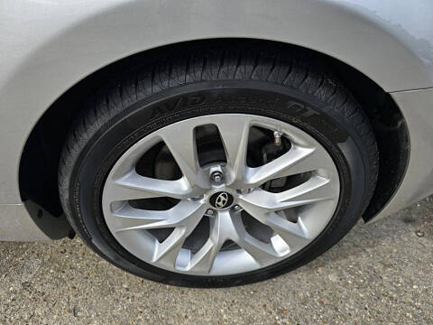 2013 Hyundai Genesis Coupe 2.0T Premium